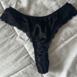 FREE PEOPLE SHE SILKY UNDIE EXTRA SMALL BNWT